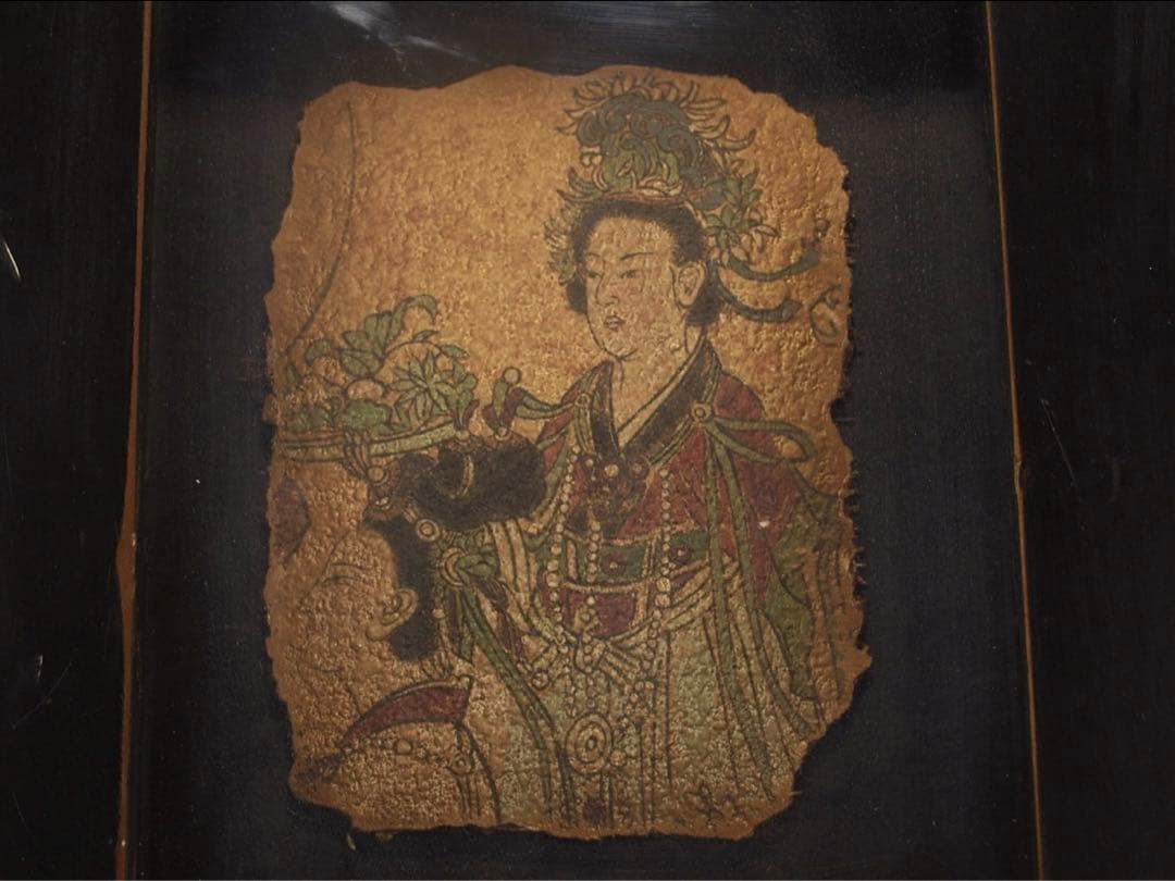 中国の壁画　戦時のもの　人物図　貴重品　^ ^^ ^わ