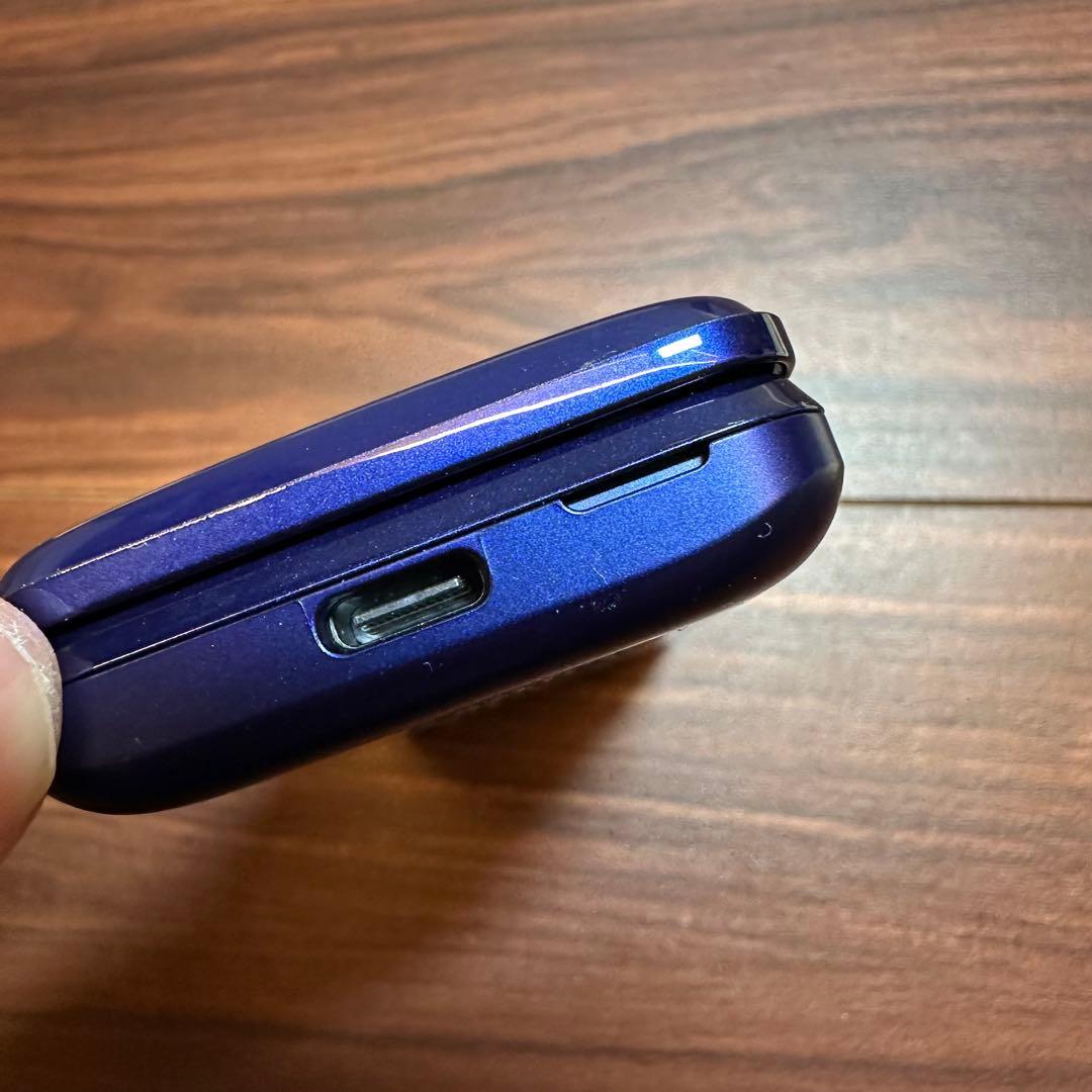 au KYOCERA KYF41SLA かんたんケータイ ガラケー 5304