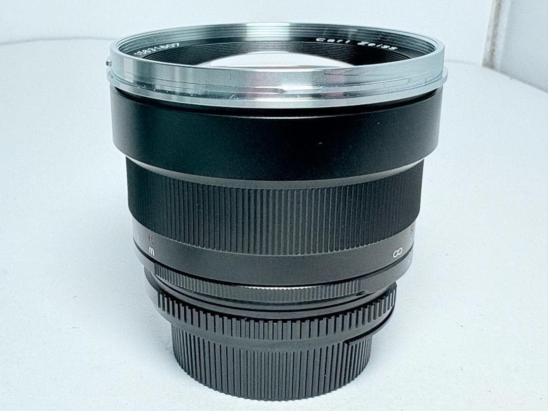 極上品 Carl Zeiss Planar T 85mm F1.4 ZF