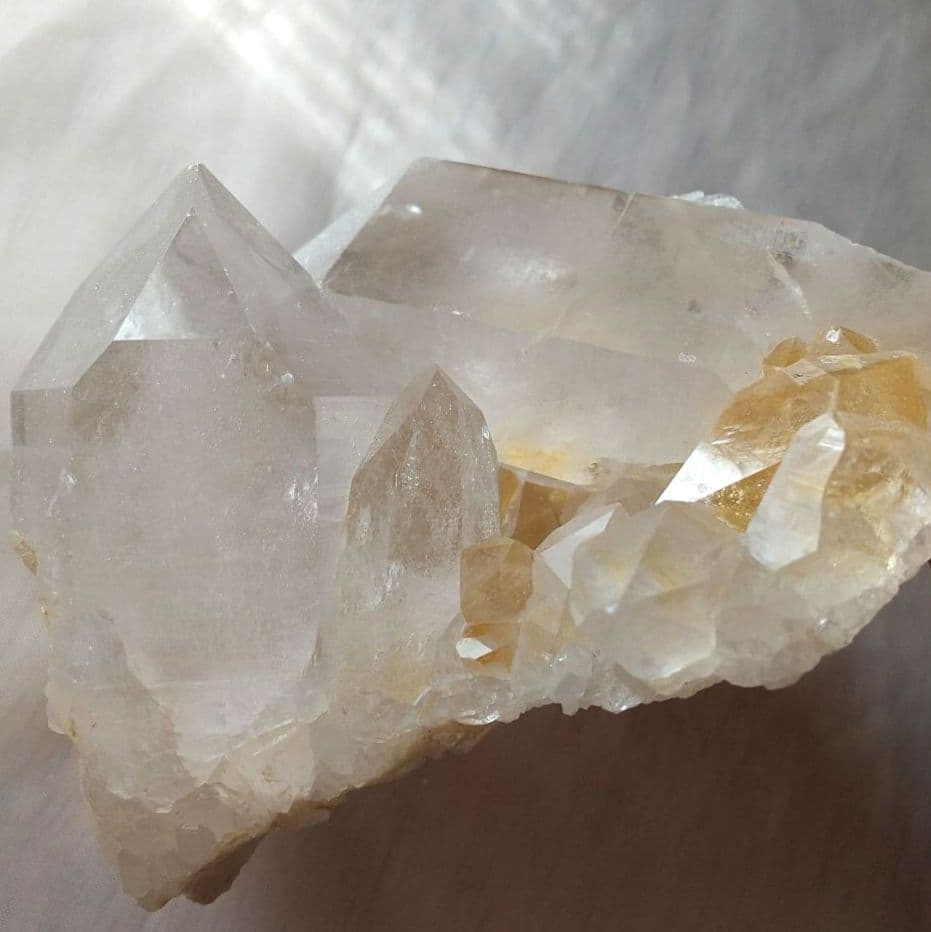 聖母の光❇️マニカラン産 ゴールデンヒーラー クォーツ 美クラスター 大サイズ