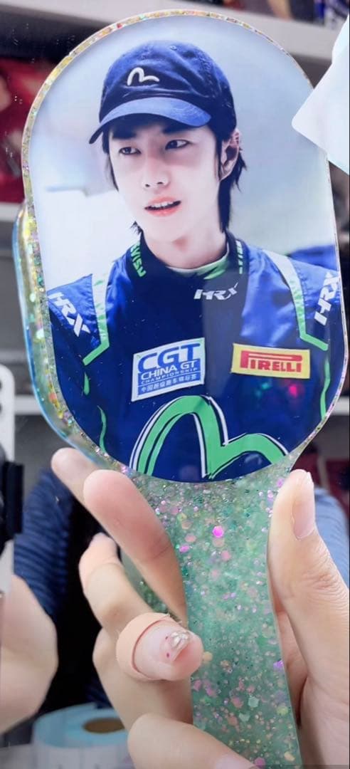 王一博 超大レジンエアークッション付きヘアブラシ　9点セット❣️確認用0109