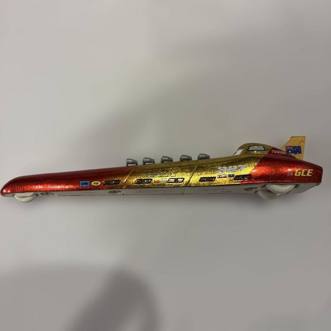 オンザロード ペギー・ライナー カーズ ミニカー マテル 未使用品 ディズニー