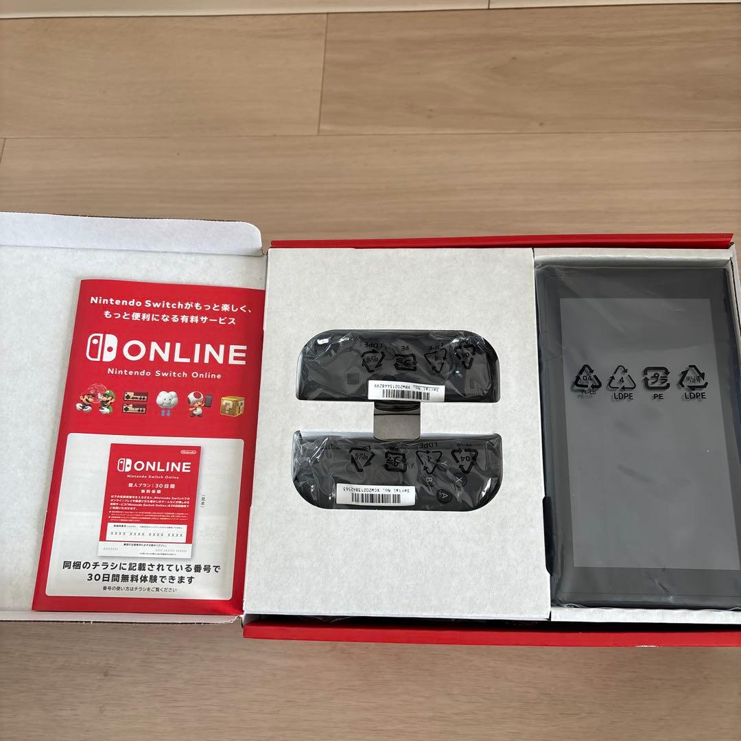 Nintendo Switch グレー 新型 任天堂 Joy-Con 本体