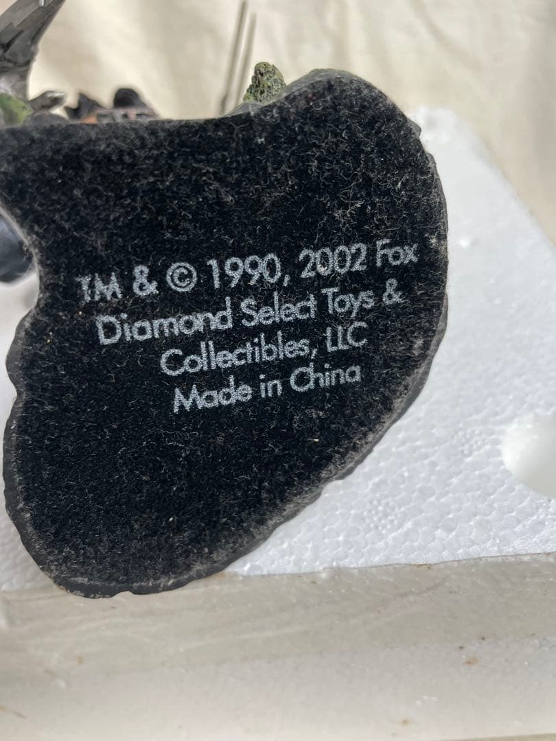 シザーハンズ ジョニーデップ ウィノナライダー クリスマス statue