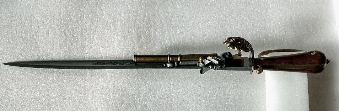 剣付き古式銃 レプリカ スペイン製 (観賞用)