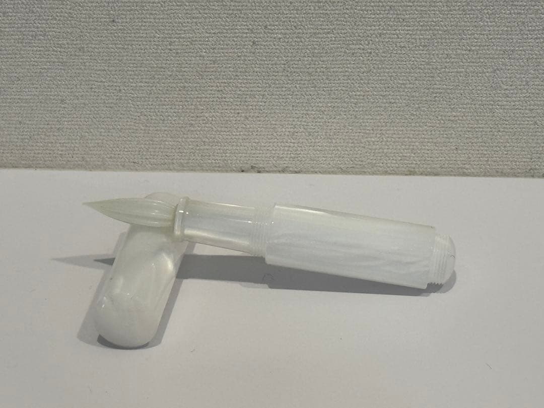 helico ガラスペン シュクル 白