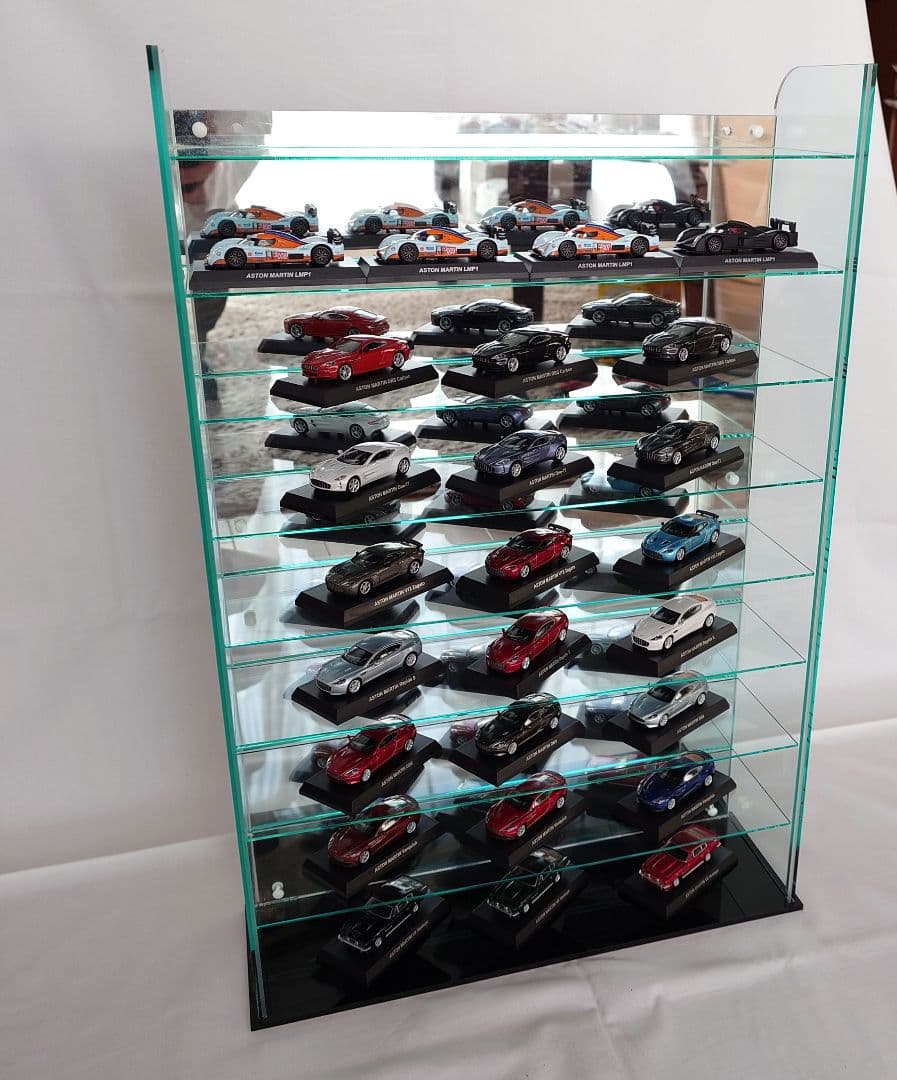 京商 1/64 アストンマーティン 25台セット　アクリルケース付き