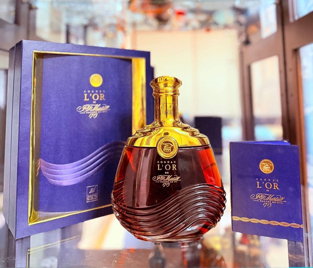 Martell L'OR コニャック 700ml ギフトボックス付き.