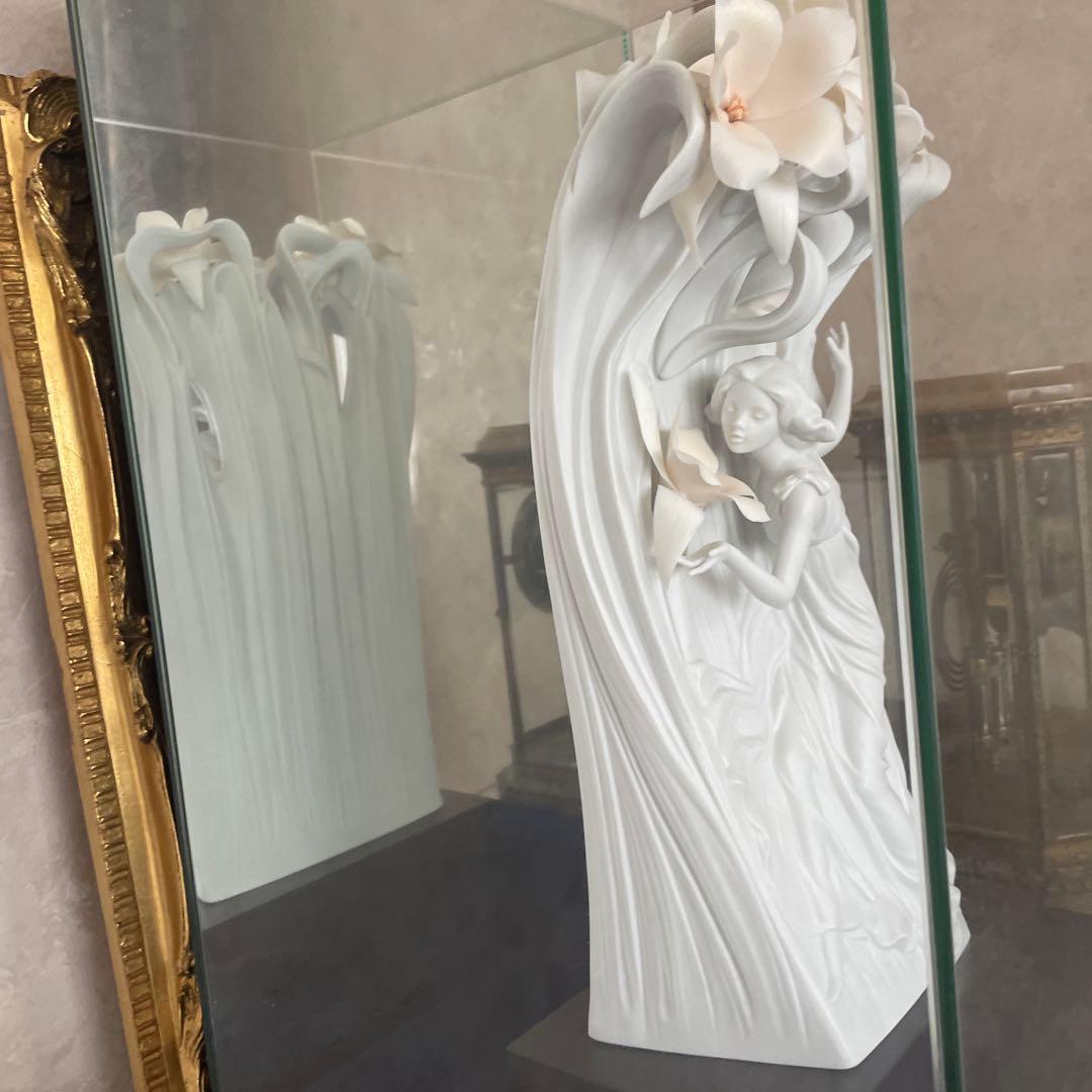 リヤドロ人形　森のニンフ　ケース付