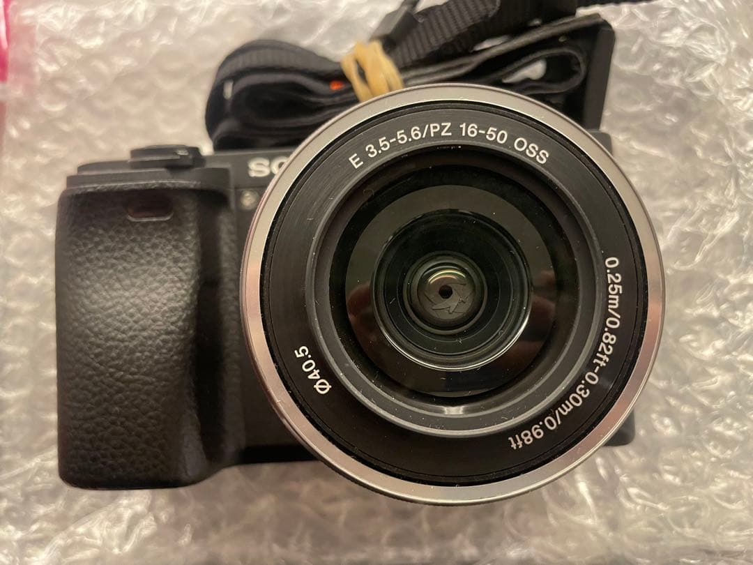 SONY a6300 一眼レフカメラ　標準レンズキット　レンズ交換不可