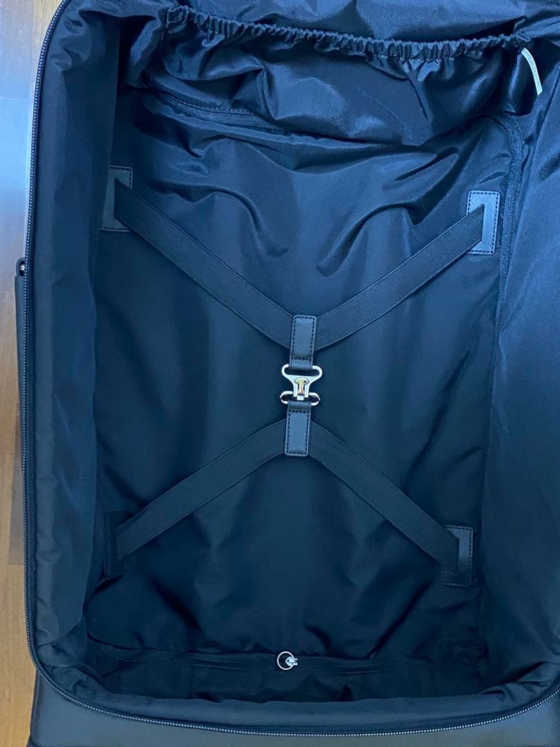 美品　COACH コーチ 2輪 黒キャリーケース　スーツケース