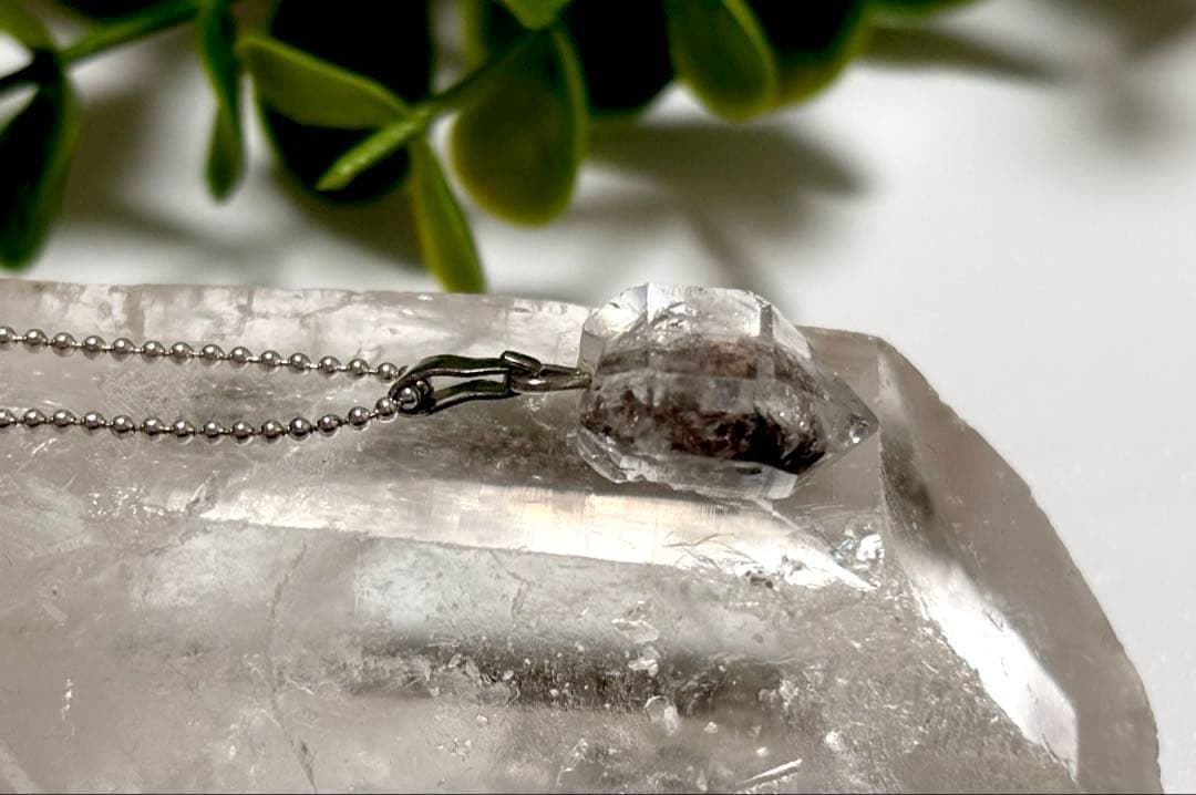 究極品質　奇跡のドリームストーン　幻のアルティメイトハーキマーダイヤモンドのPT