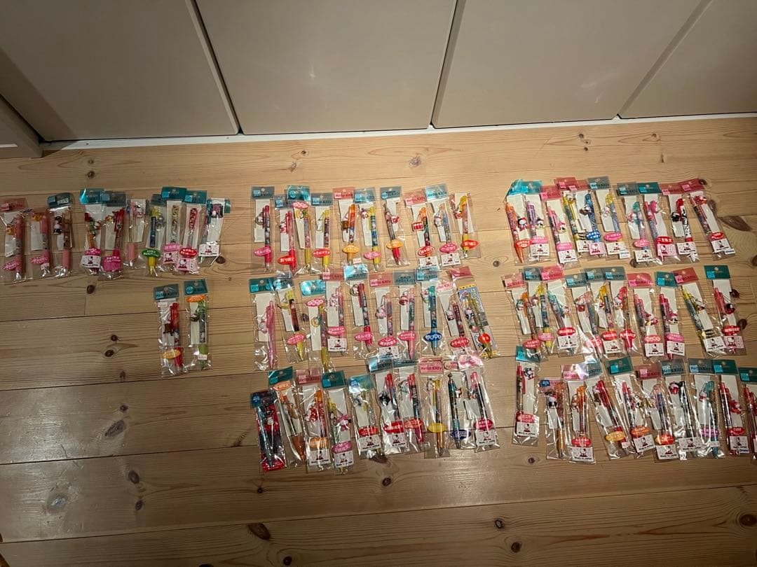 ハローキティ　ボールペン　シャーペン