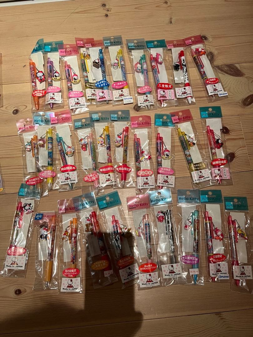 ハローキティ　ボールペン　シャーペン
