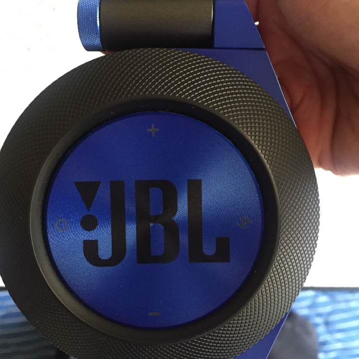 ヘッドホン JBL