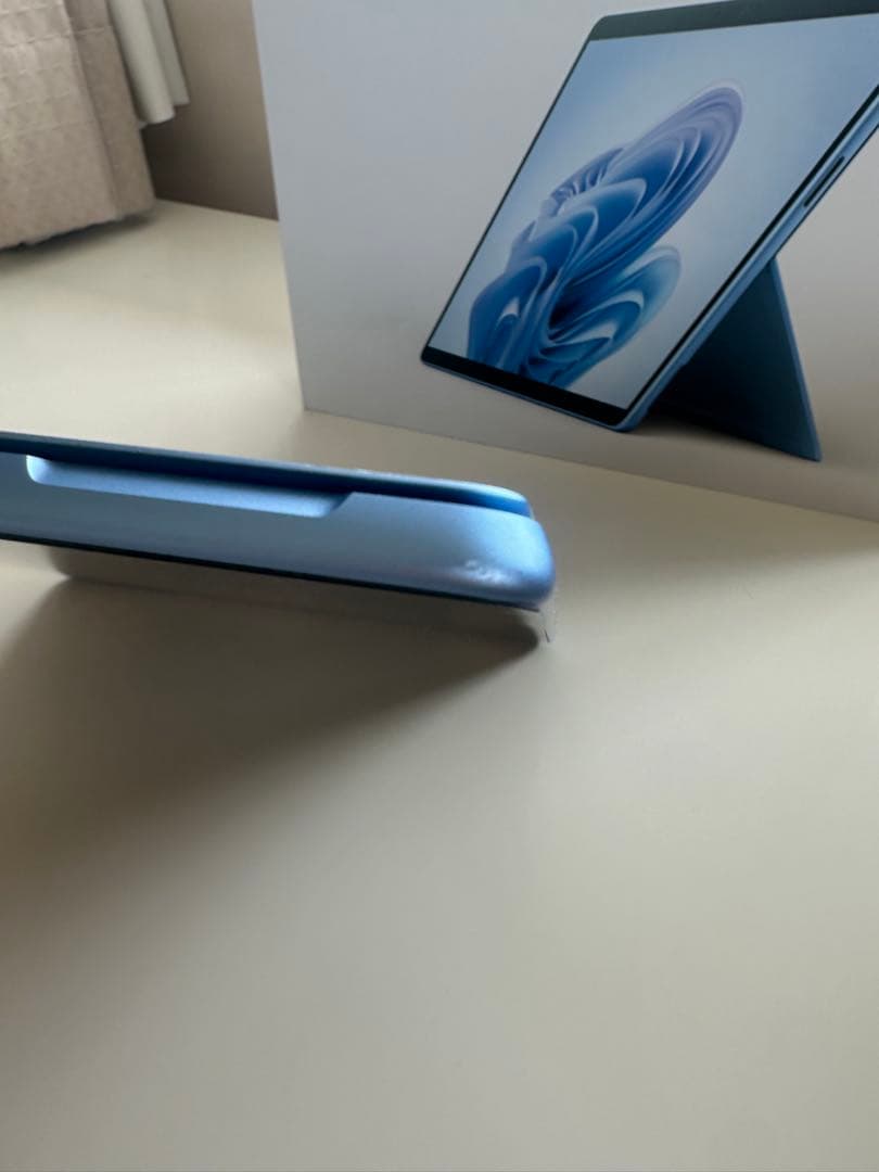 Windowsタブレット本体 Microsoft Surface Pro 9 i5/8GB/256GB