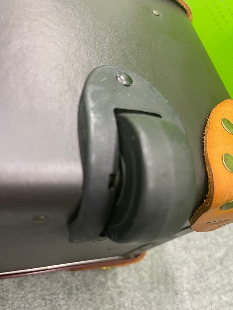 グローブトロッター Globe Trotter サファリ 28 美品