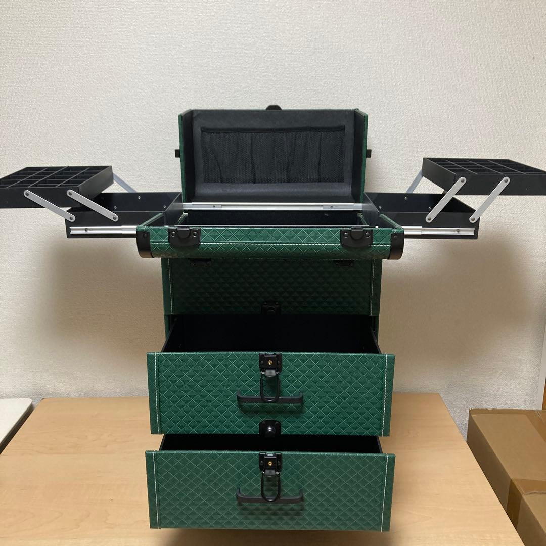 未使用 BYOOTIQUE プロ用 メイクボックス キャスター付き 大容量