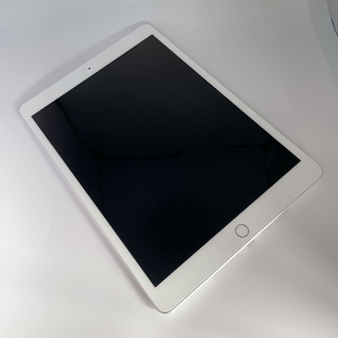 【良品】iPad 第8世代 32GB SIMフリー