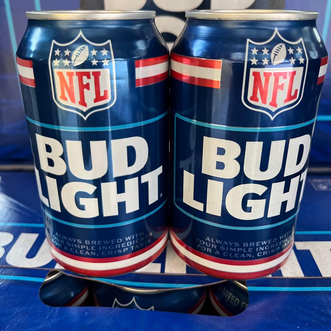 Bud Light NFL 限定版 30缶✖︎２ケース