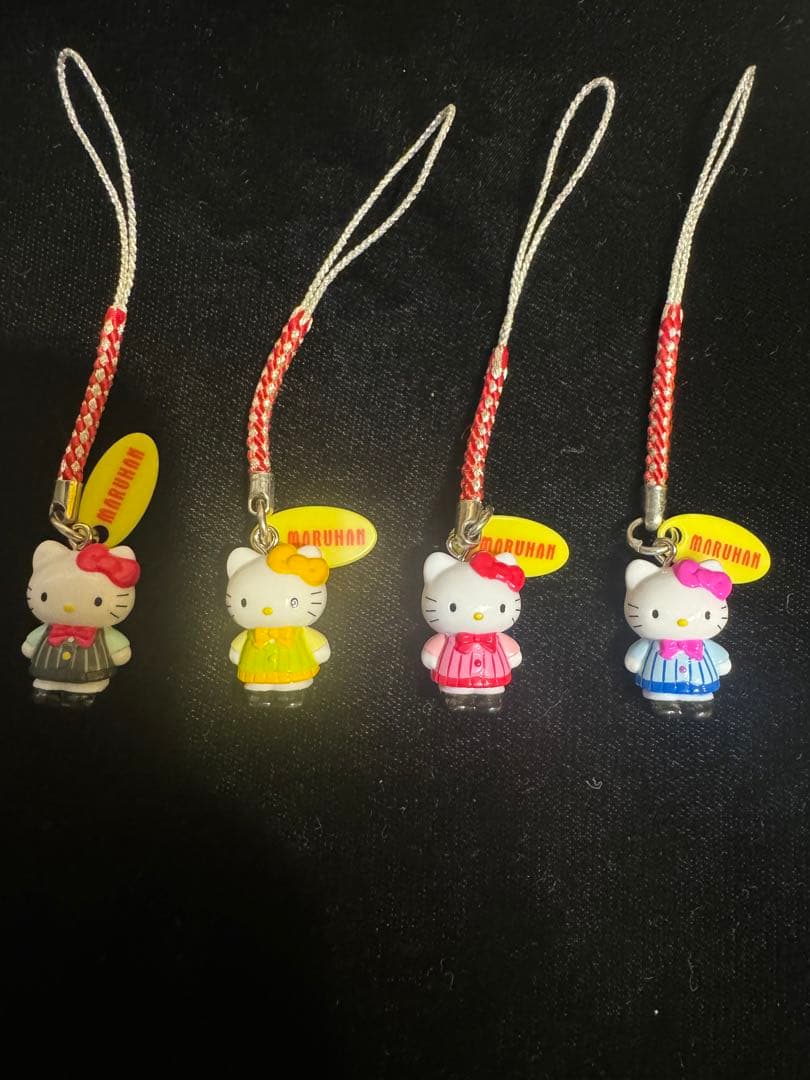 ハローキティ マルハン限定 ストラップ4点セット