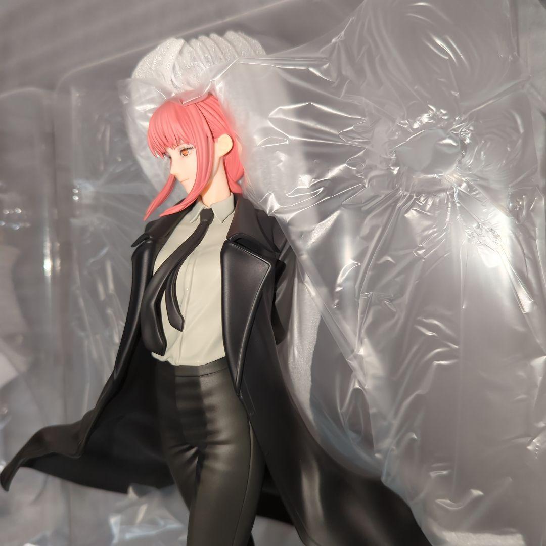 〚希少・美品〛マキマ チェンソーマン 1/7 フィギュア AMAKUNI