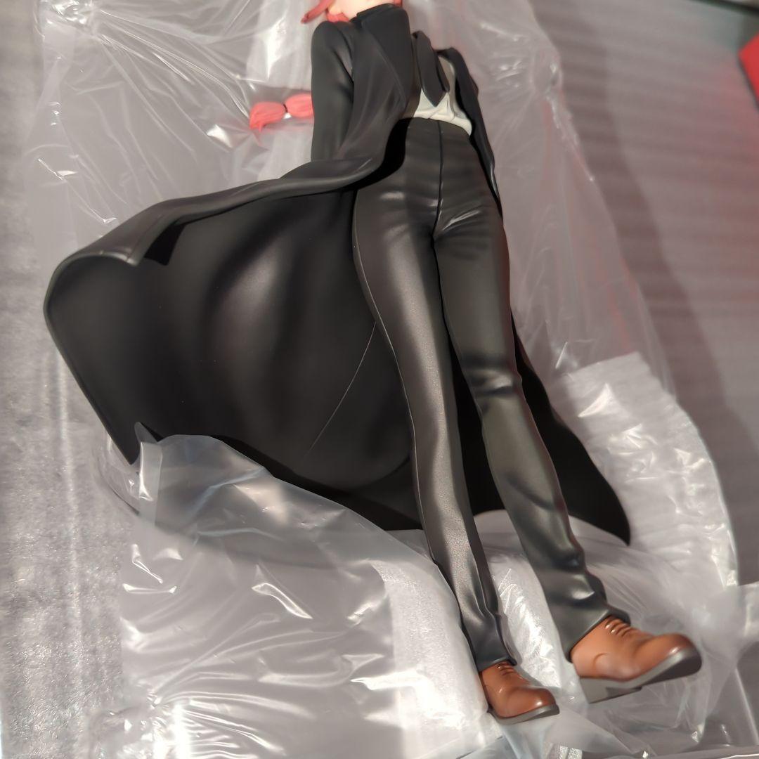 〚希少・美品〛マキマ チェンソーマン 1/7 フィギュア AMAKUNI