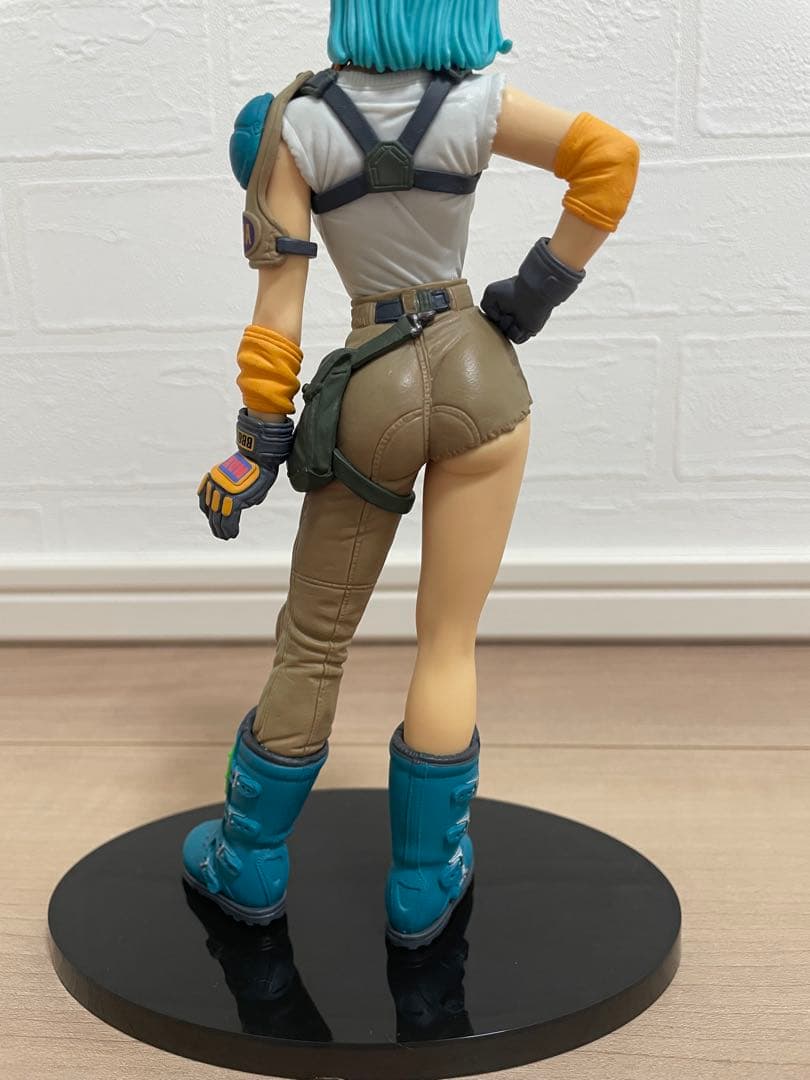 k*a様 ドラゴンボール 造形天下一武道会4 其ノ七 ブルマ フィギュア 銃欠品