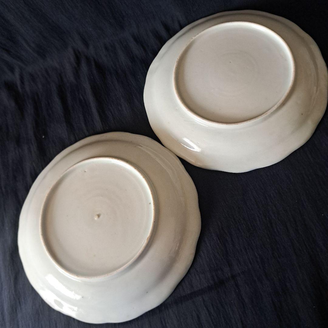 「青と白のコントラスト！ 山水画皿(直径18cm)」 古伊万里皿 2客セット 骨