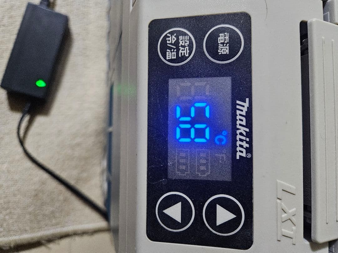 マキタ　Makita 充電式保冷温庫 冷蔵庫CW180D 20L