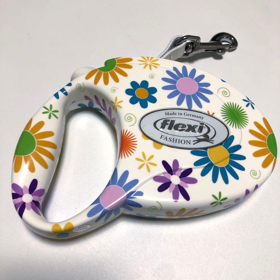 希少 flexi フレキシリード 5mリード 花柄 犬 ペット ホワイト
