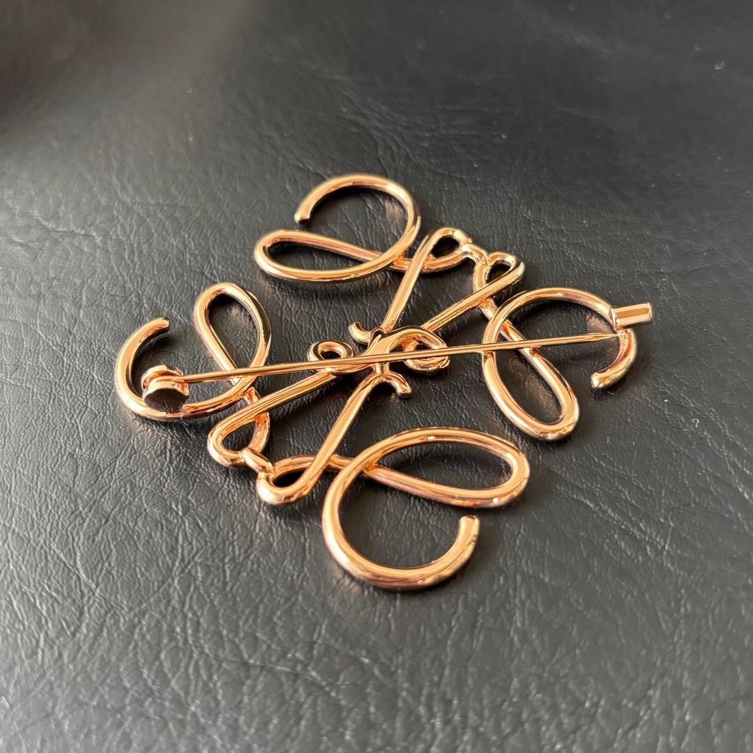 【美品】【ロエベ】LOEWE アナグラム ブローチ ピンブローチ ローズゴールド