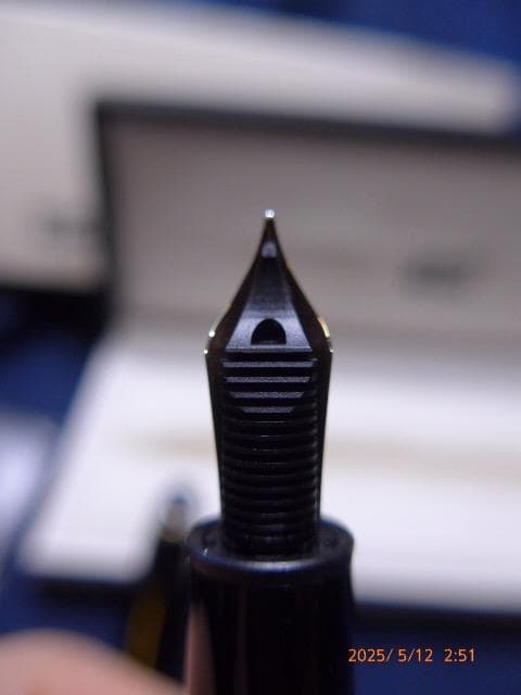 新品未使用のマイスターシュテュック#146 万年筆（F）保証書、ケース付き