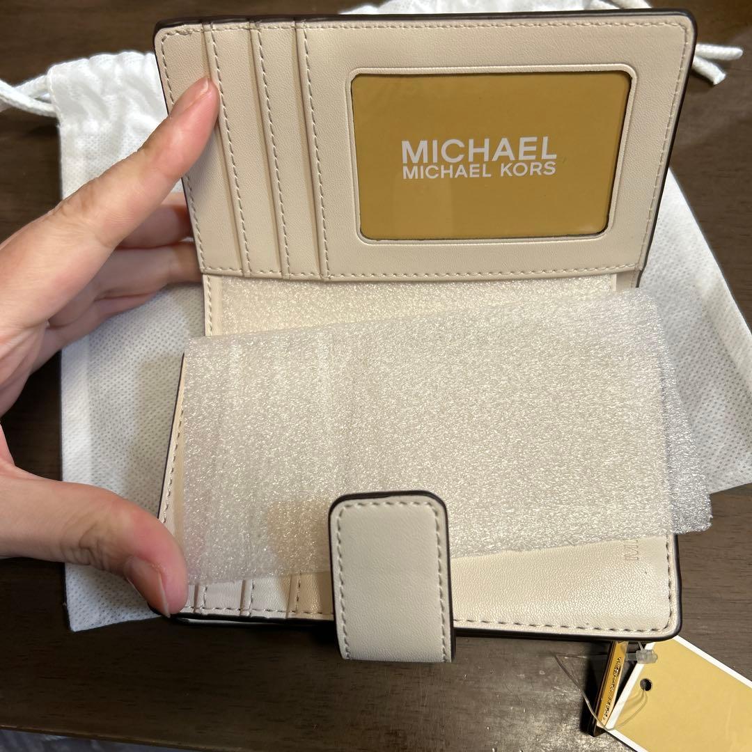 MICHAEL KORS 二つ折り財布 ホワイト系 新品未使用 値下げ！！