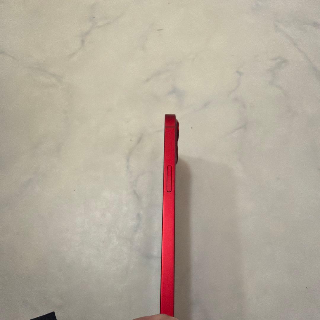 【みゆき】iPhone 13 レッド128GB SIMフリー 値下げ