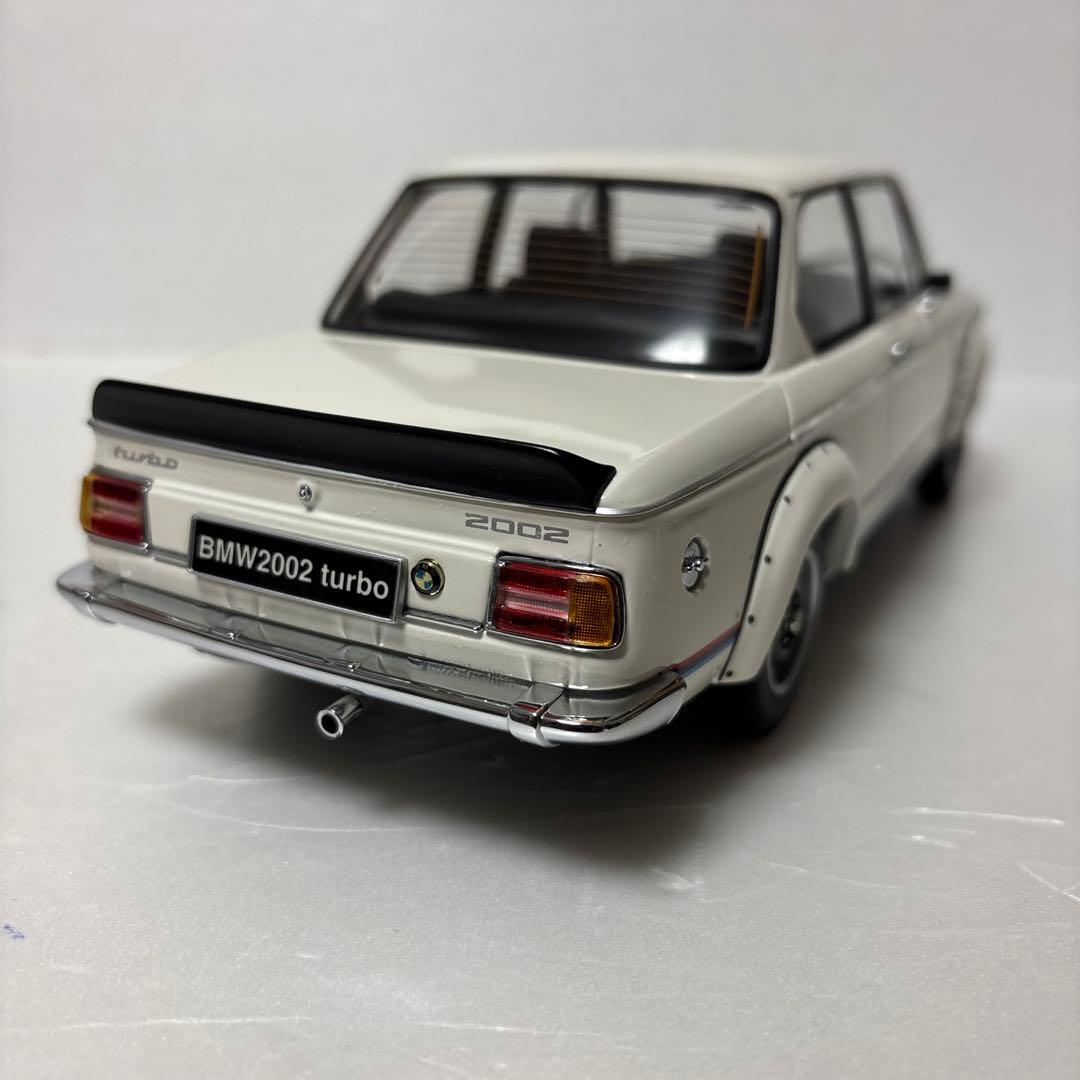 ミニカー BMW 2002 TURBO (KYOSHO)