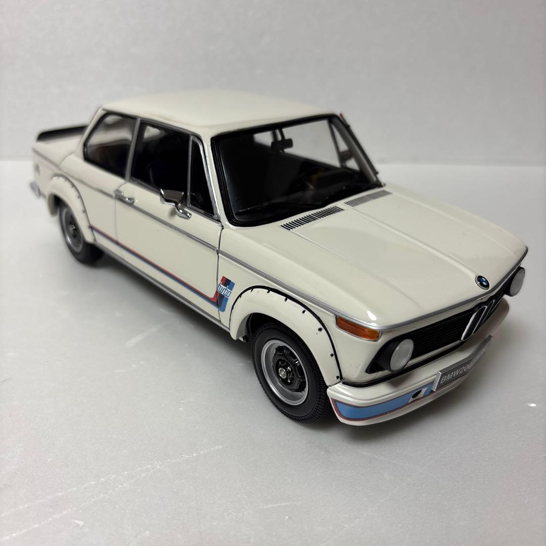 ミニカー BMW 2002 TURBO (KYOSHO)