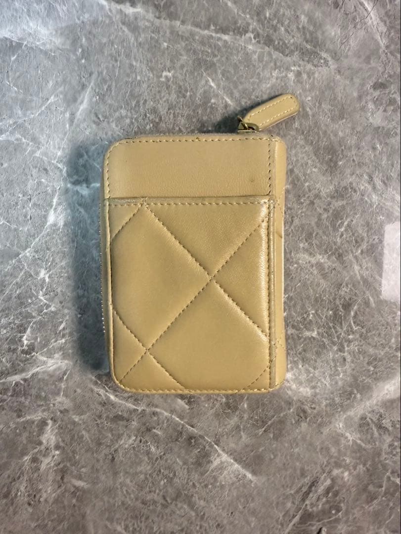CHANEL ベージュ マトラッセ　 財布　カードケース　ケース