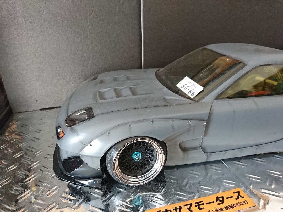 雨宮FD3S オーバーフェンダー仕様 コムサグレー/艶消しクリア塗装 1/10