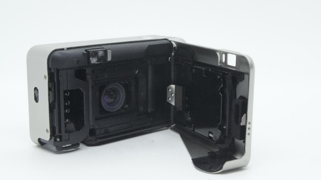 【Y2246】 FUJIFILM TIARA ZOOM フジフィルム ティアラ