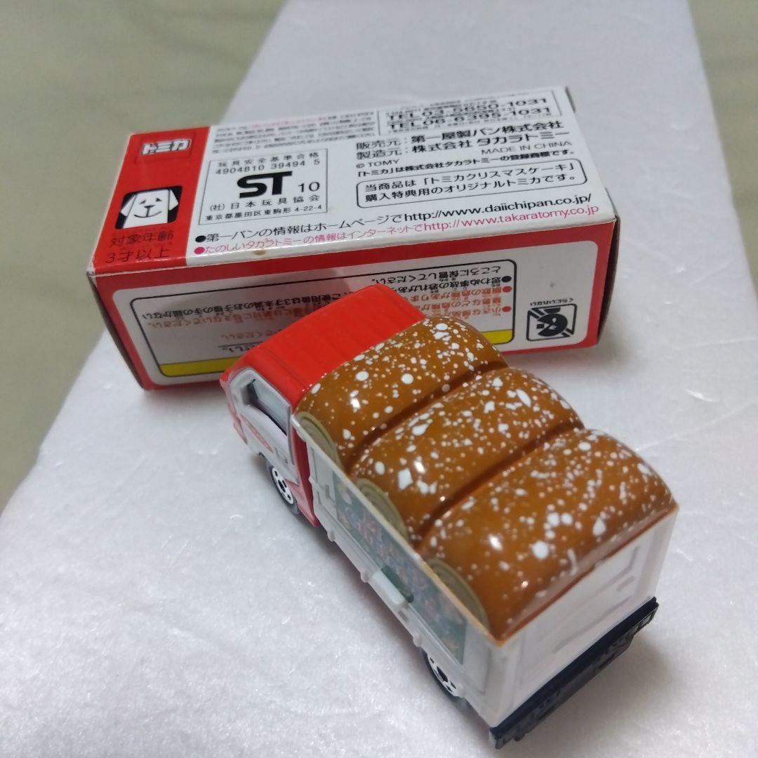 トミカ 第一パン スバルサンバー クリスマスver　赤/白　特注ミニカーです。