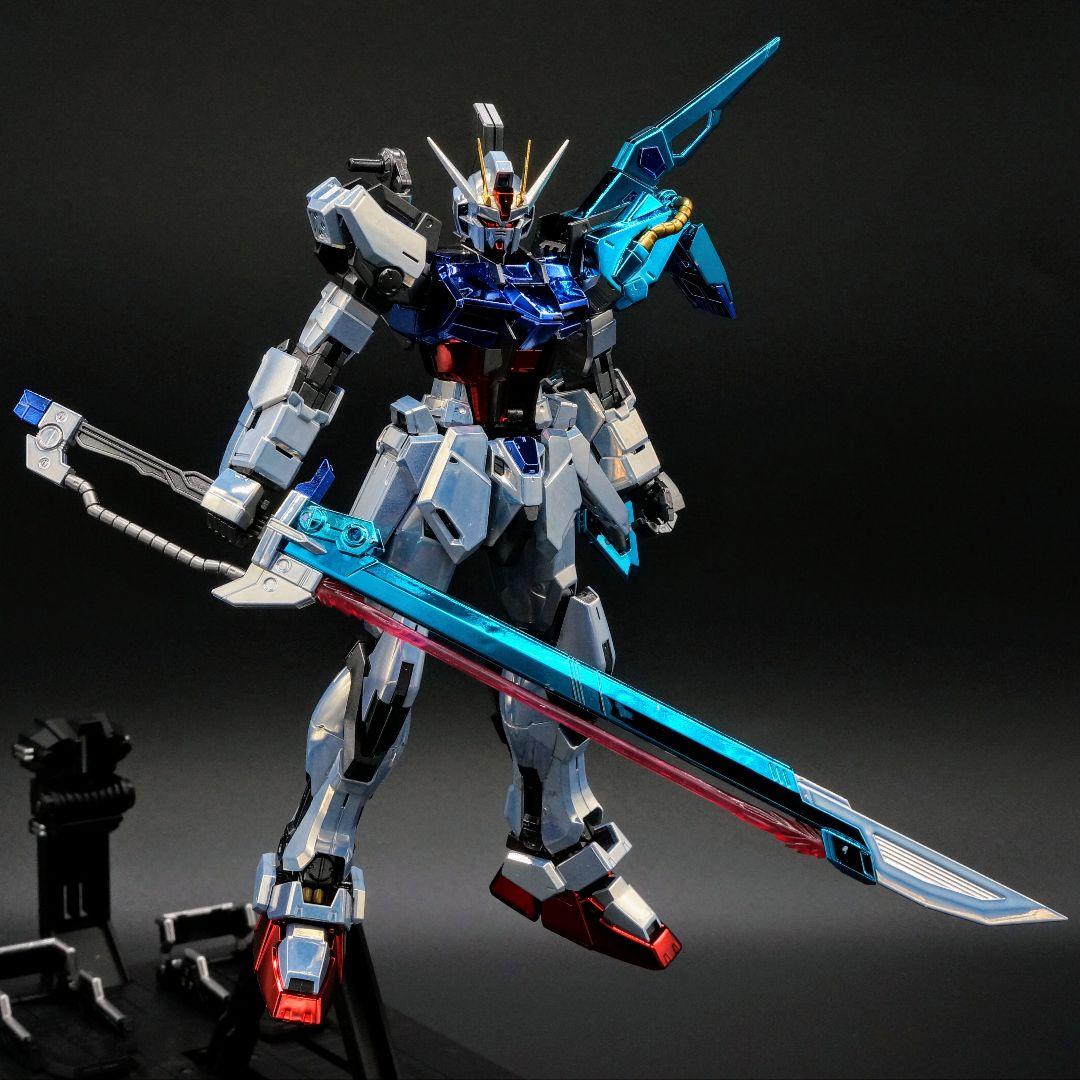 ガキマガリ【メッキ仕様】MG パーフェクト ストライクガンダム 完成品