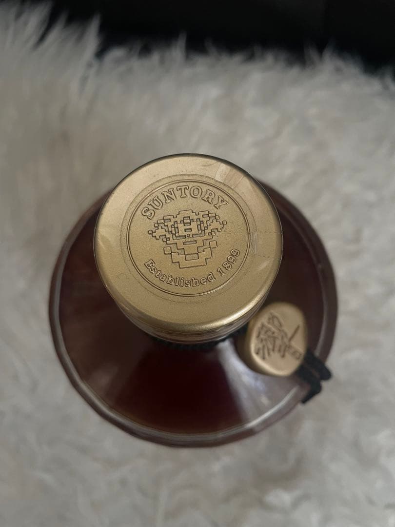 a*j様 サントリーウイスキー響　ゴールドラベル　700ml 未開封