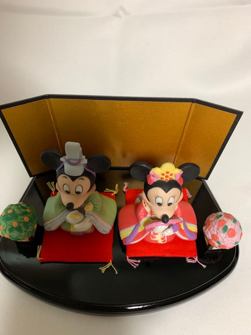 ディズニー　ミッキー&ミニー　陶磁器ミニ雛人形　ひな祭り　桃の節句