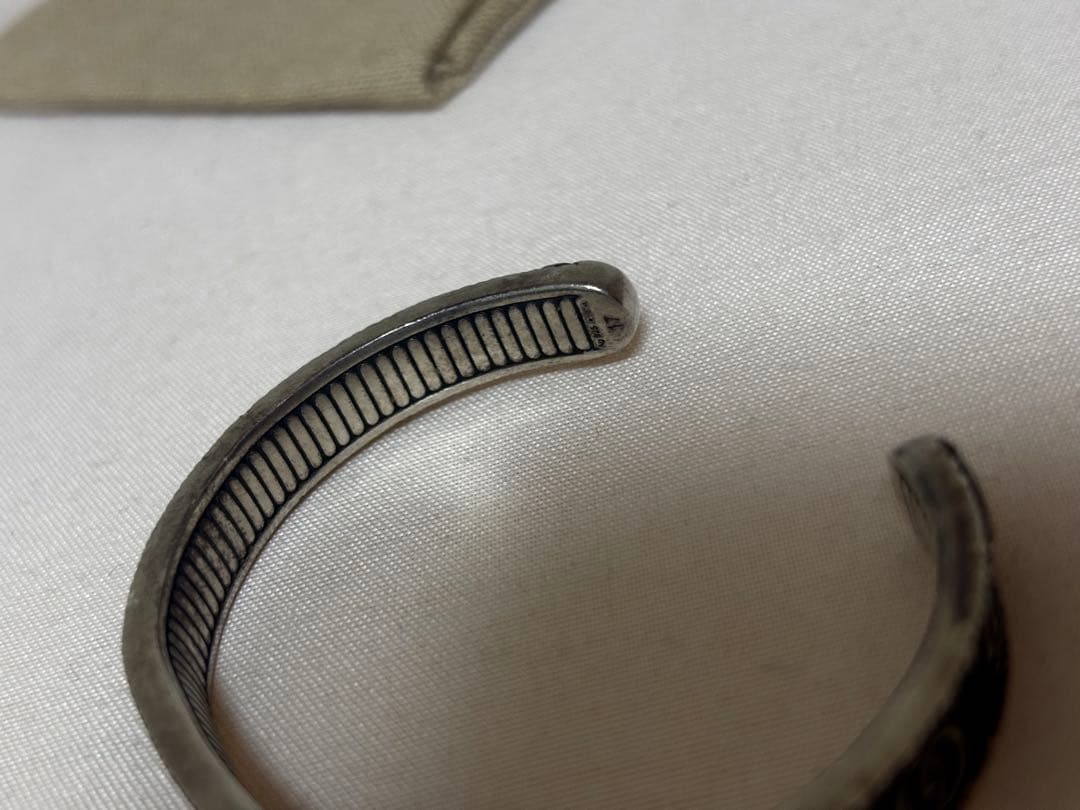 グッチ マーモント　GGロゴ バングル　カフブレスレット　925