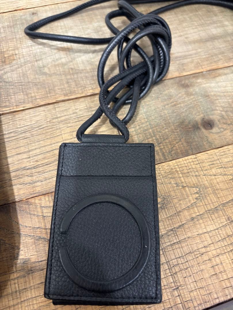 objcts.ioレザー ・ストラップ付きウォレットカードケース