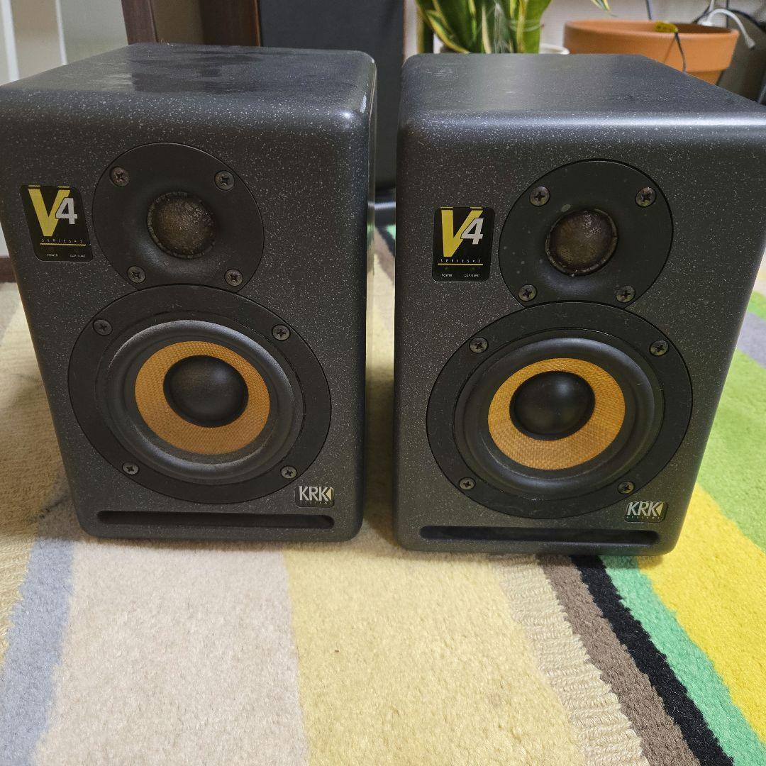 KRK V4 スタジオモニタースピーカーSeries 2　ペアー