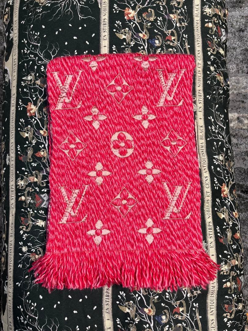 【早い者勝ち】LOUIS VUITTON ローズ×ピンク マフラー限定人気カラー