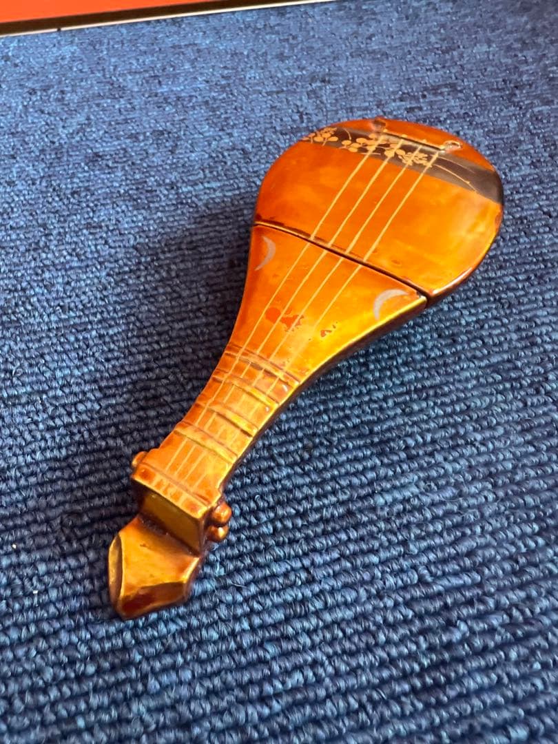 1183  【茶道具】紫陶作 琵琶香合