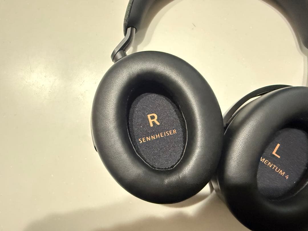 美品 Sennheiser Momentum 4 SPブラック ヘッドホン